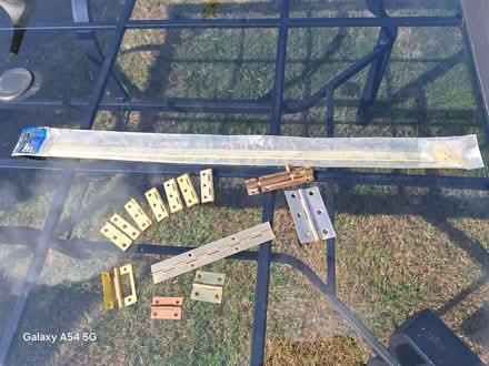 Photo of free Assorted Hinges (Prestbury GL52) #1