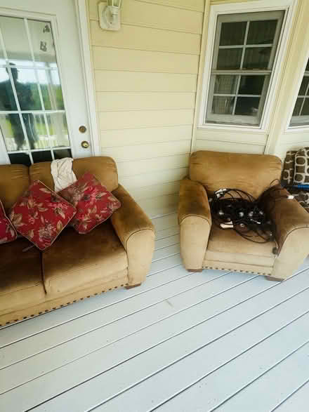 Photo of free Sofa set (Damascus) #3