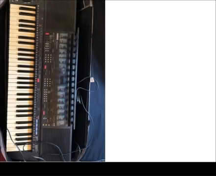 Photo of free Yamaha psr500 (TW12, Hampton) #1