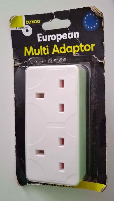 Photo of free EU multi adaptor (Liss GU33) #2