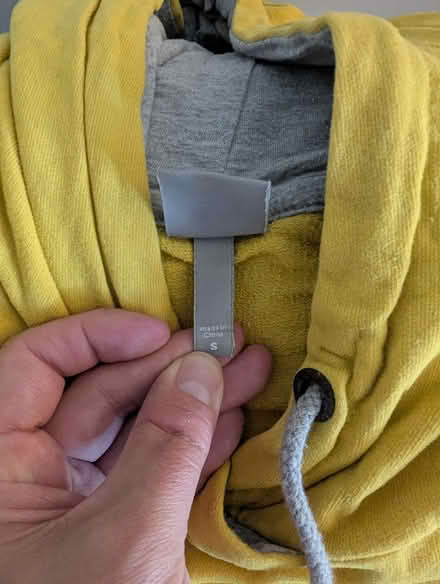 Photo of free Small hoodie (8 Exeter Drive) #2