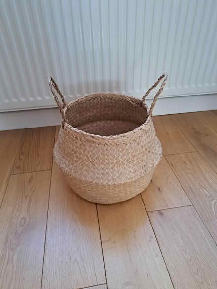 Photo of free Seagrass Planter (Woodley RG5) #1