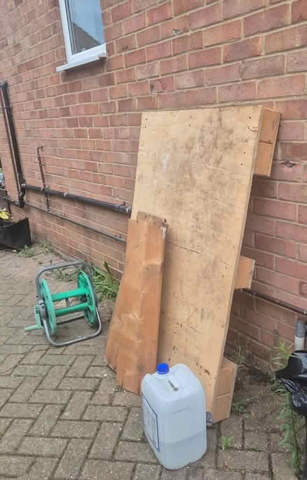 Photo of free Pallet, wood, hose reel and adblue (Paddock Wood, village) #1