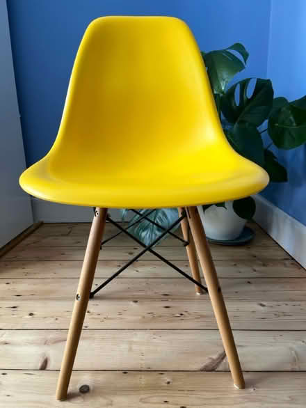 Photo of free 3 yellow plastic Eames style chairs (Hillside Edinburgh EH7) #4