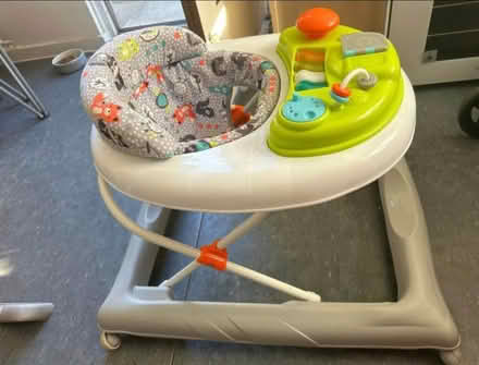 Photo of free Baby walker (RG2) #1