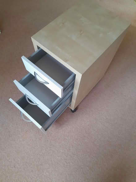 Photo of free 3-drawer unit on castors (Chalfont St. Peter SL9) #3