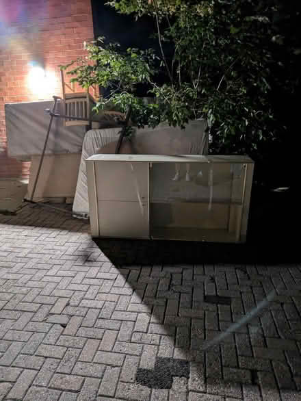 Photo of free Curb; (behind 170 Booth St) (170 Booth St Ottawa Ontario) #3