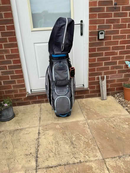 Photo of free Ping golf bag (IP9) #2