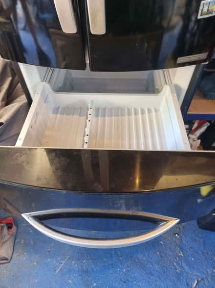 Photo of free Hotpoint Quadrio Fridge Freezer (New Eltham SE9) #3