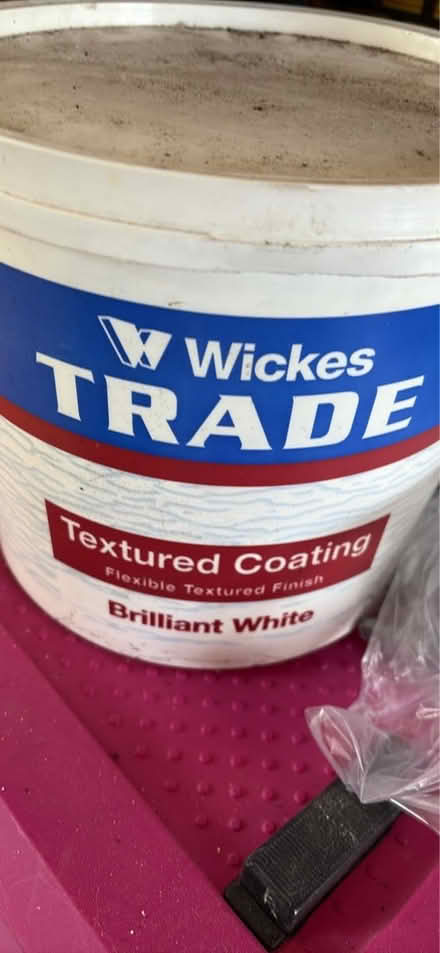 Photo of free Wickes textured paint (CW2 6) #1