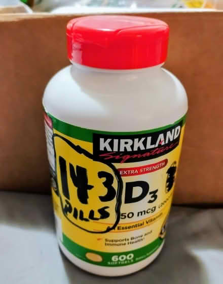 Photo of free Bottle of Vitamin D3 pills (Calverton area, Silver Spring) #1