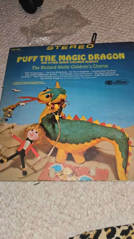 Photo of free Puff the Magic Dragon record (Columbia, Md) #1
