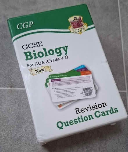 Photo of free GCSE biology revision question cards (Boughton Monchelsea ME17) #1