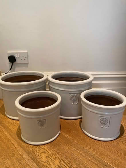 Photo of free Planters (Barnes, Hammersmith Bridge) #1