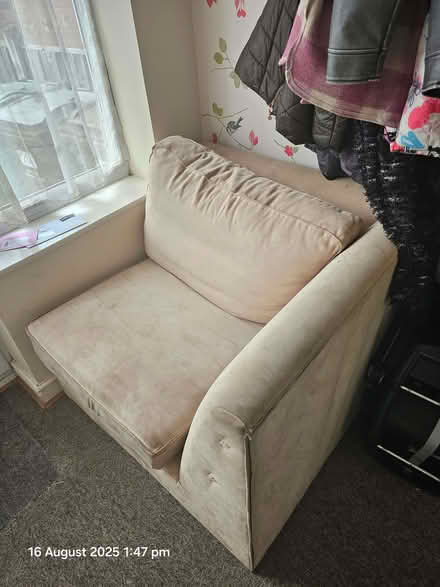 Photo of free Complete sofa (Highbury Vale NG6) #1