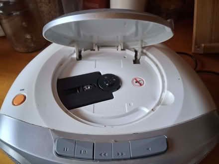 Photo of free Vintage radio, CD and cassette player (Farmoor OX2) #4