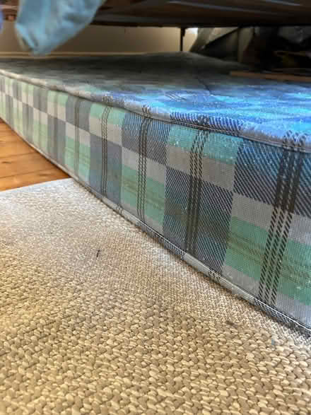 Photo of free Double mattress (Marchmont Edinburgh EH9) #3