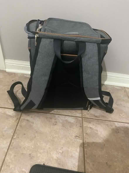Photo of free Backpack to transport pets (Yonge and Sheppard) #1