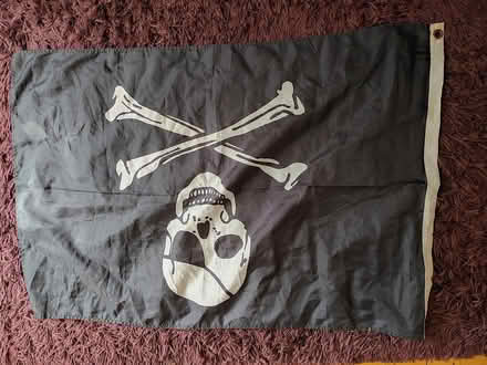 Photo of free Jolly Roger pirate flag (Risinghurst OX3) #1