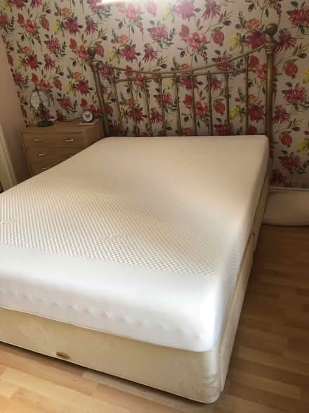 Photo of free King size bed (Norwood Green HX3) #1