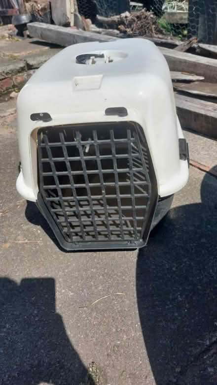 Photo of free Portable cat box (L39) #2