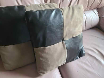 Photo of free Throw cushions (Mississauga Ontario Canada) #1