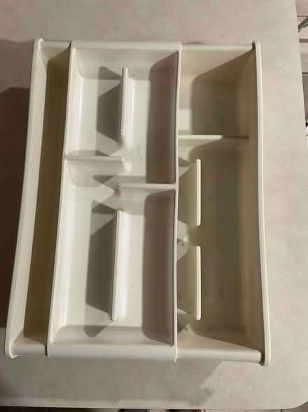 Photo of free Cutlery Organizer (North of Cass and 75th) #2