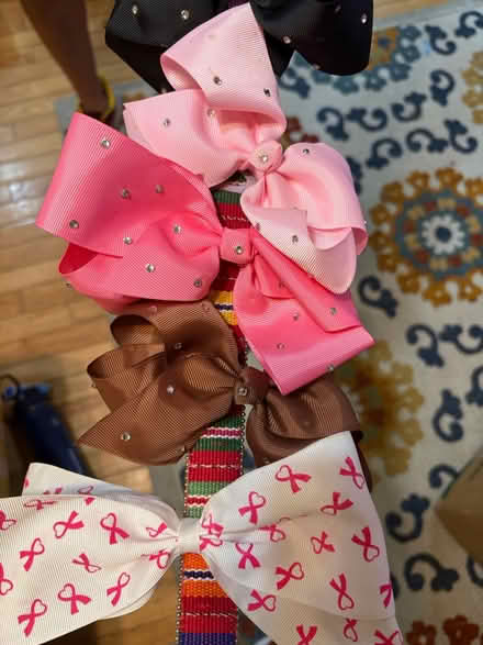 Photo of free Hair bows (Woodfield Rd & Airpark) #4
