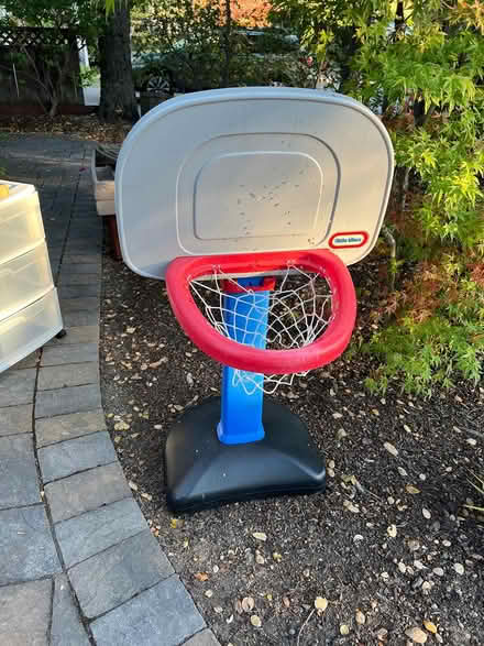 Photo of free Basket (San Mateo) #1