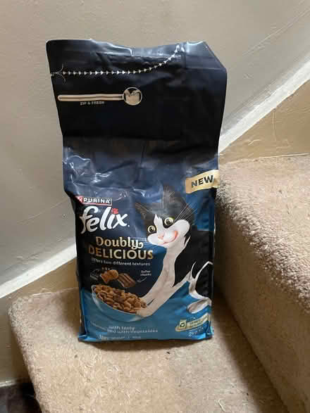 Photo of free Cat food (Mitcham CR4) #1
