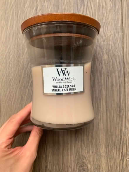 Photo of free Wood Wick Crackly Candle (W3) #1