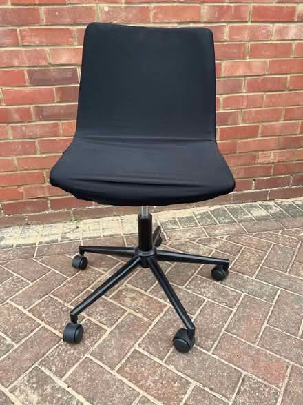 Photo of free Black swivel chair (Golden Green TN11) #1