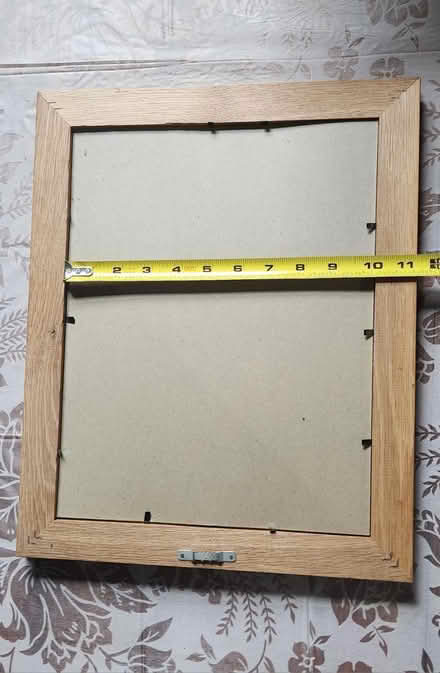 Photo of free Eight 10" x 13" oak picture frames (Outside Kennett Square) #4