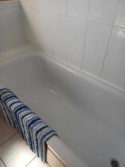 Photo of free Bathroom furniture (Freshbrook SN5) #2