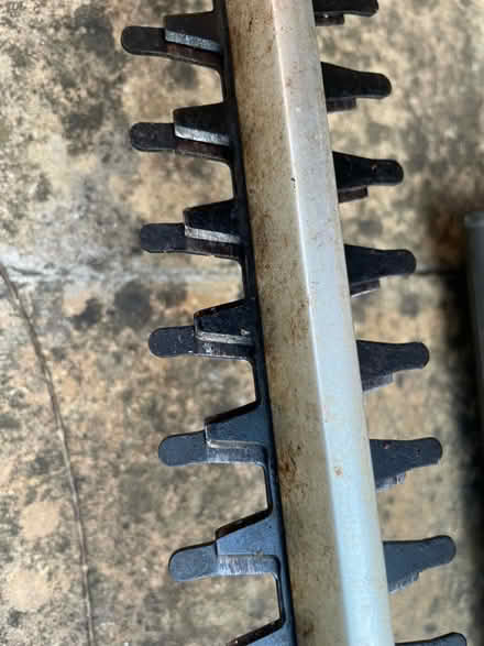 Photo of free Hedge trimmer - cordless (CT10) #4