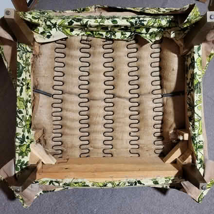 Photo of free Vintage Floral Chair (22407) #3