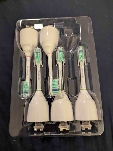 Photo of free Electric toothbrush heads (Chelsea/Flatiron) #1