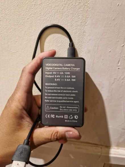 Photo of free Camera battery charger (SE17) #2