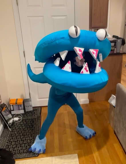 Photo of free DIY Rainbow Friends Cyan Costume (Newtonville) #3