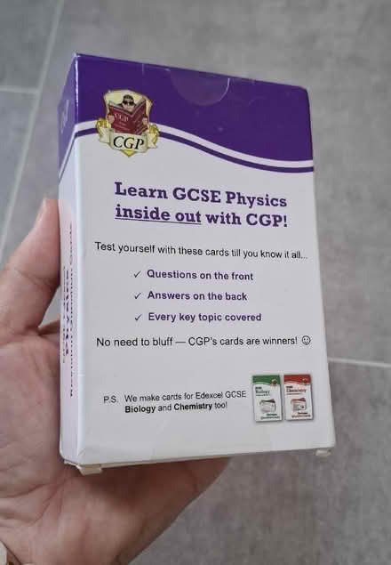 Photo of free GCSE Physics revision question cards (Boughton Monchelsea ME17) #2