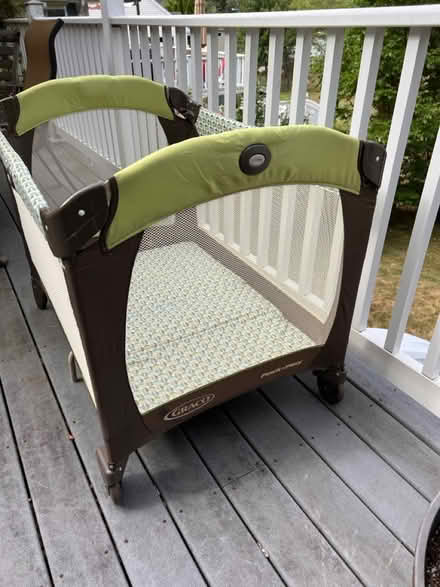 Photo of free Graco Pack n Play (East Hampton CT) #2
