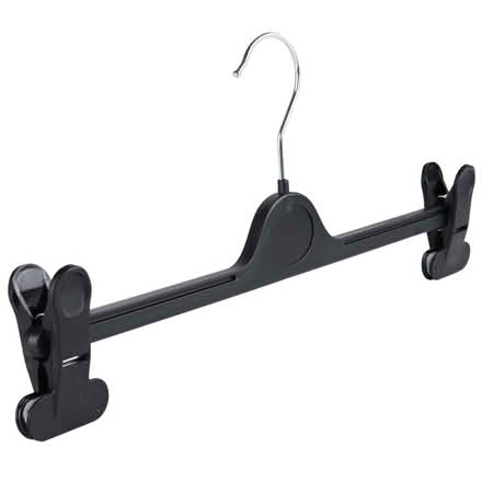 Photo of trouser hangers with clips (Hoddesdon EN11) #1
