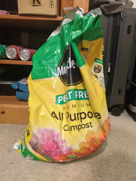 Photo of free Multi purpose compost 3-4kg (E14, Tower Hamlet Freegle) #1