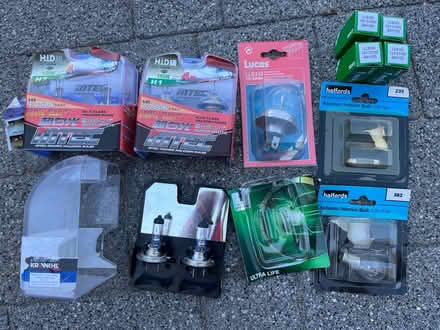 Photo of free Selection of car bulbs (Wallingford) #1