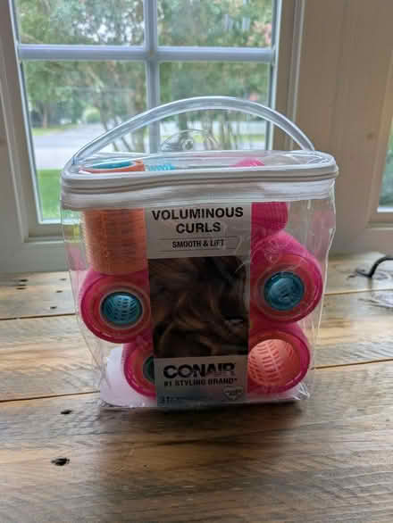Photo of free Hair Rollers (22308) #1