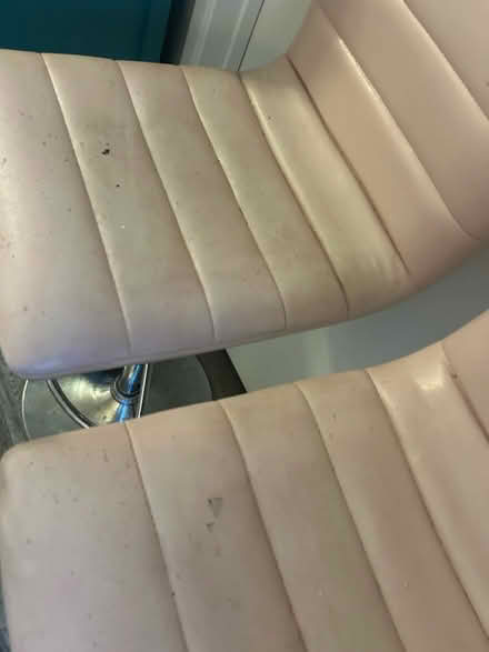 Photo of free 2 barstools with some issues (North Hollywood) #3