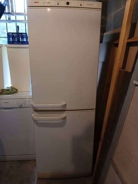 Photo of free Bosch Fridge Freezer (TN29) #3