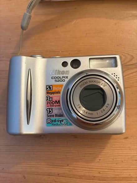 Photo of free Digital camera with charger (Woodlands TW7) #2