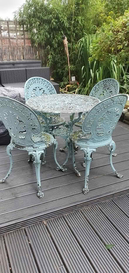 Photo of free Bistro set (Ml1 3fl) #2
