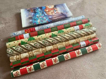 Photo of free Christmas wrapping paper and large bag (Eastbourne BN21) #1